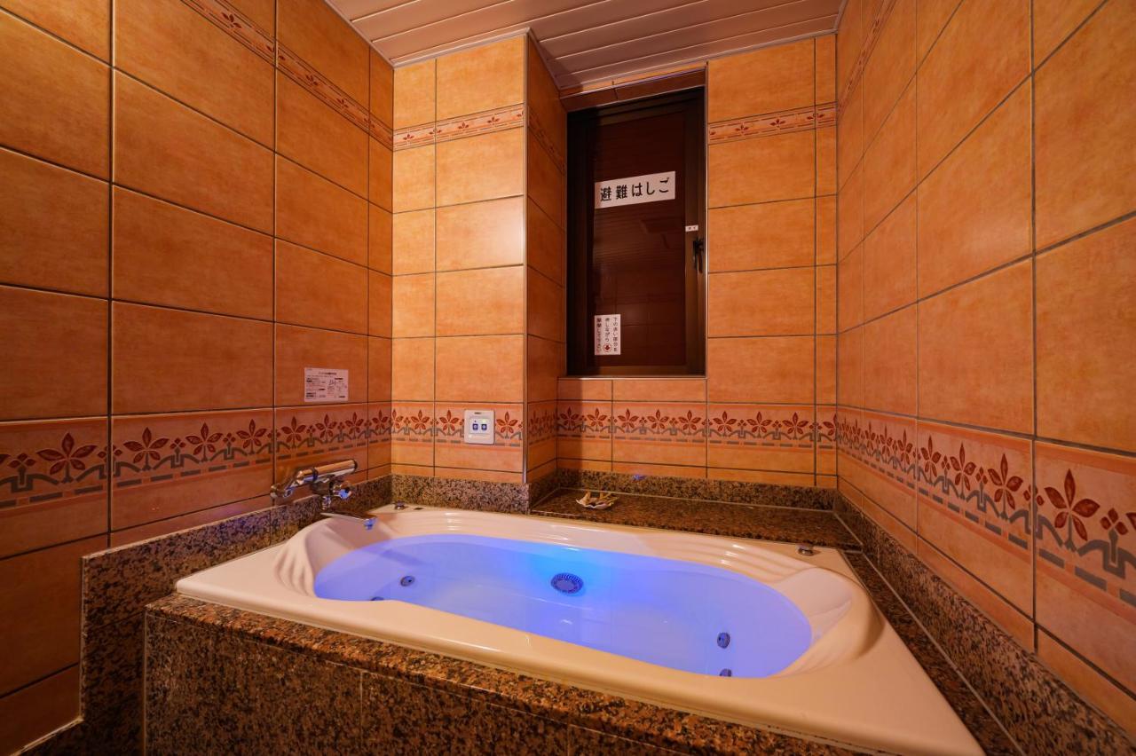 Hotel Metro (Adults Only) Yokohama  Extérieur photo